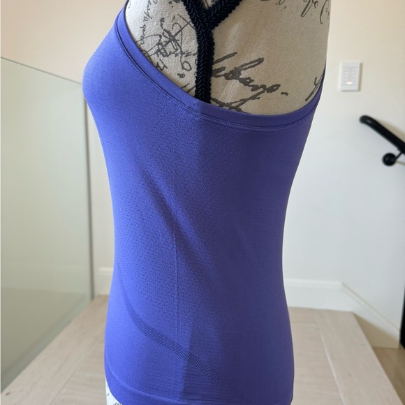 Swiftly Tech Racerback Tank Top 2.0 - Charged Indigo Size 4 - Picture 3 of 6